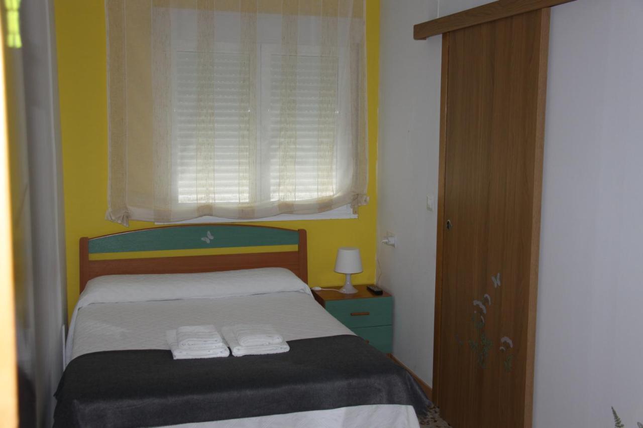 Venecia Bed&Breakfast Villafranca Del Bierzo Exterior photo